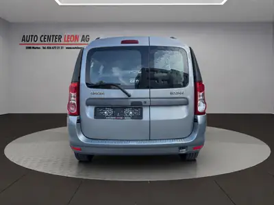 Dacia Logan 1.6 Ambiance — Monospace 7 places fiable, entretien réduit — dashboard