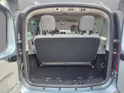 Dacia Logan 1.6 Ambiance — Monospace 7 places fiable, entretien réduit — Thumbnail 19