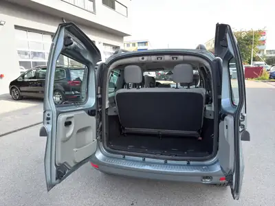 Dacia Logan 1.6 Ambiance — Monospace 7 places fiable, entretien réduit — Thumbnail 22