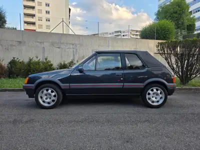 Peugeot 205 1.9 CTi — Cabriolet collector des années 80, moteur performant — vue extérieure