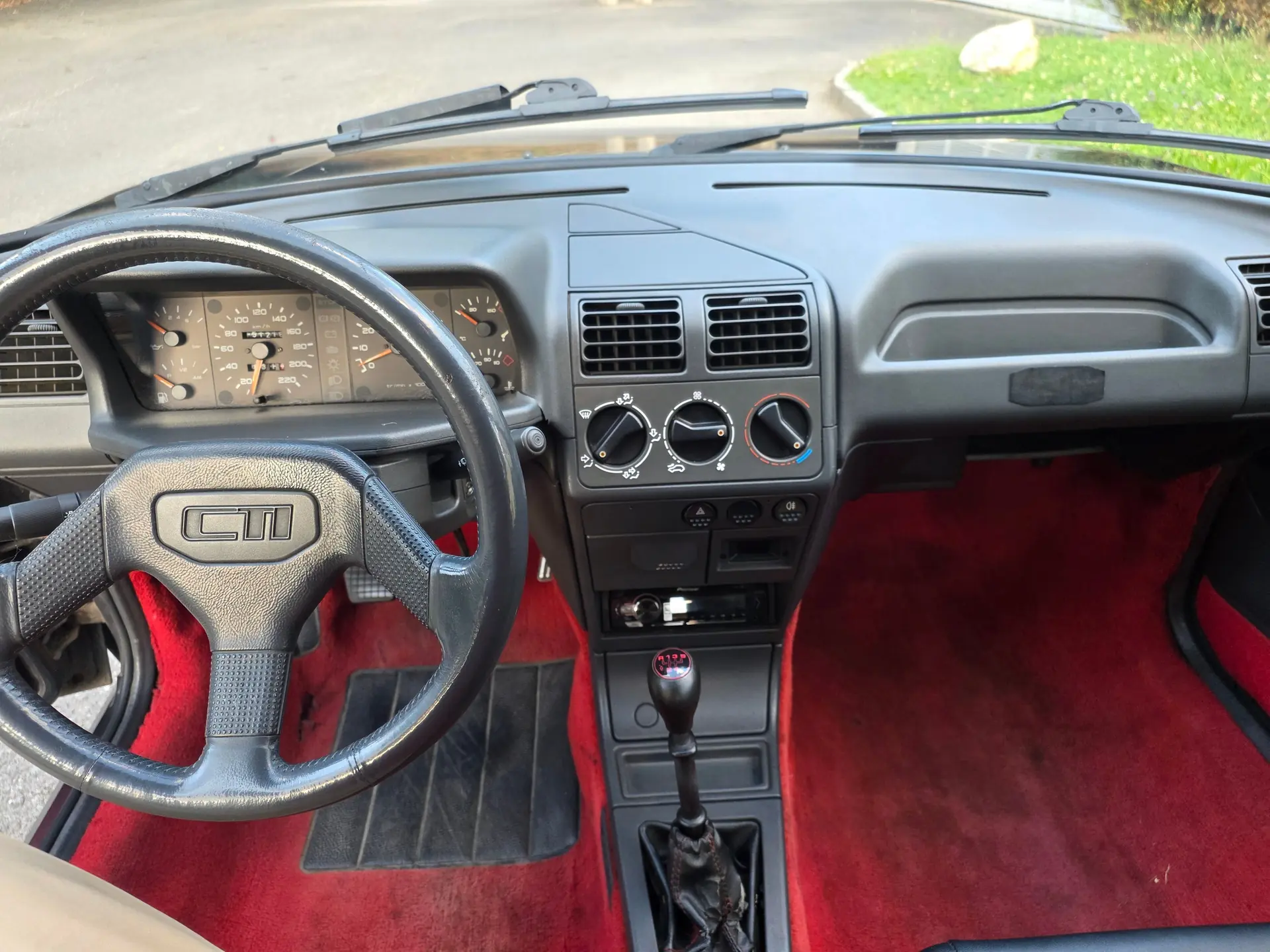 Peugeot 205 1988 occasion Genève — 4