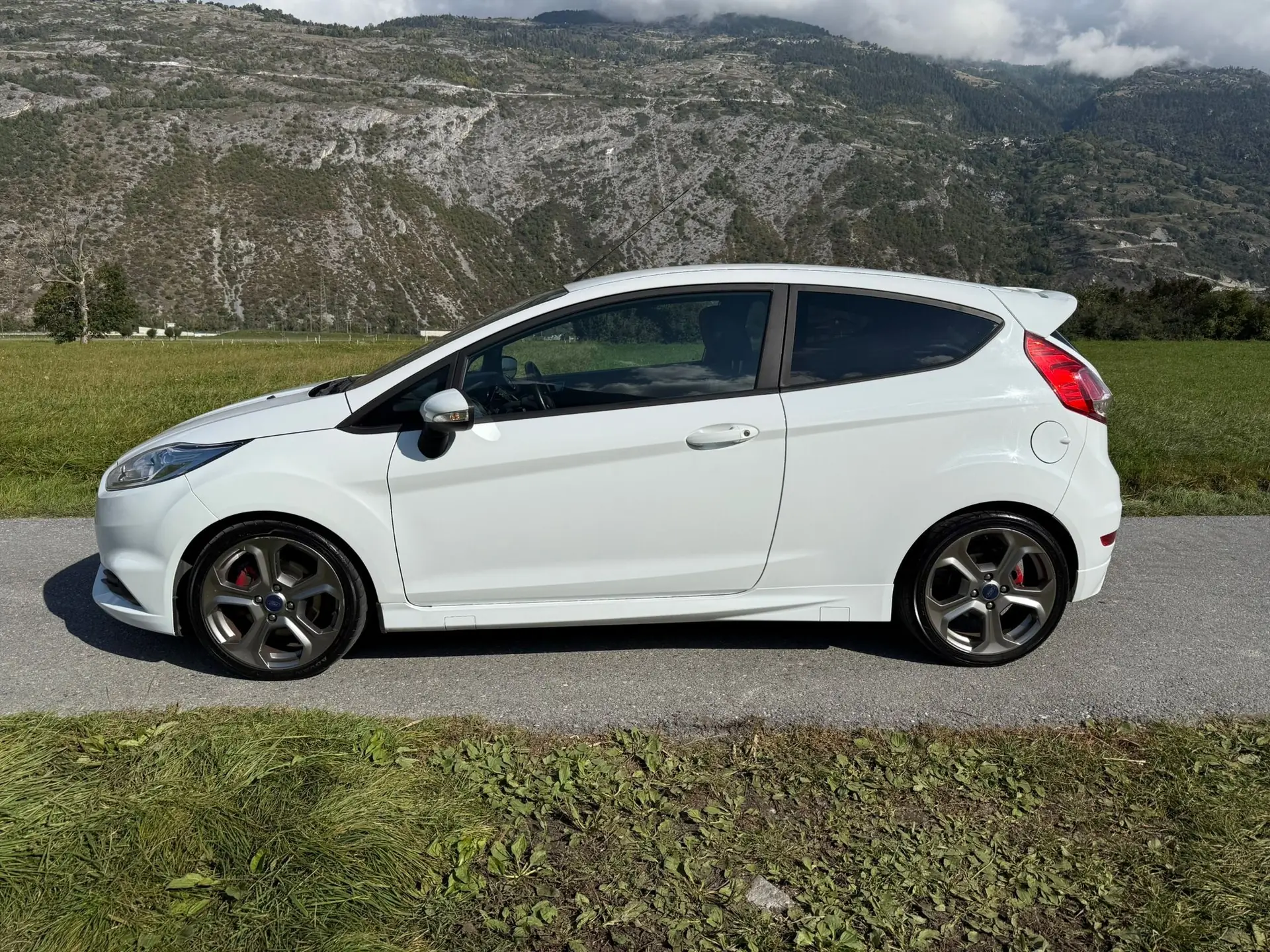 Ford Fiesta 2014 occasion Sierre — 5