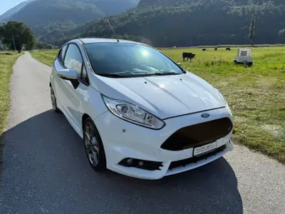 Ford Fiesta 1.6 SCTi ST-2 — Sportive compacte, 182 ch et faible kilométrage — Miniature 10