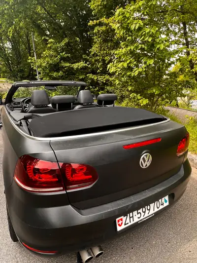 VW Golf Cabrio 2.0 TDI — Cabriolet diesel performant, 131'000 km, toit ouvert toute saison — Außenansicht