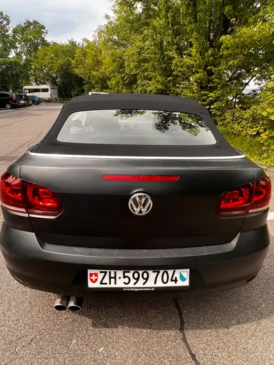 VW Golf Cabrio 2.0 TDI — Cabriolet diesel performant, 131'000 km, toit ouvert toute saison — Miniatur 17