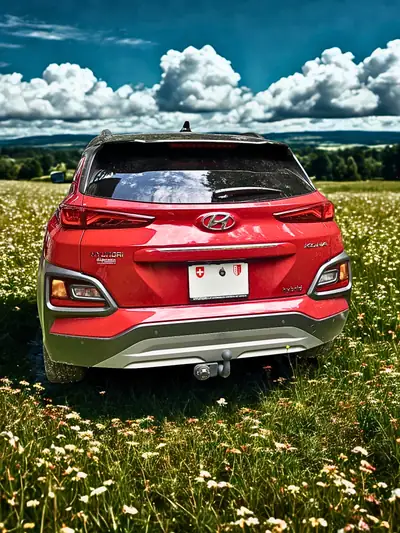 Hyundai Kona 1.6 GDi HEV Vertex — SUV compact hybride, 15'000 km seulement — arrière