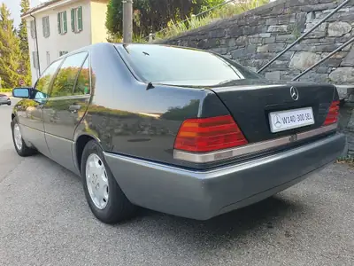 Mercedes-Benz 300 SEL 1991 — Berline élégante, moteur puissant, kilométrage maîtrisé — dettaglio