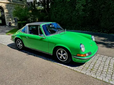 Porsche 911 2.4 T Targa 1972 — Légende cabriolet restaurée, moteur neuf — intérieur