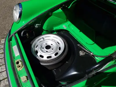 Porsche 911 2.4 T Targa 1972 — Légende cabriolet restaurée, moteur neuf — Miniature 21