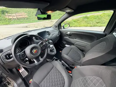 Fiat 500 595 Abarth Grand Prix Edition — Citadine sportive turbo, garantie constructeur 12 mois — dashboard