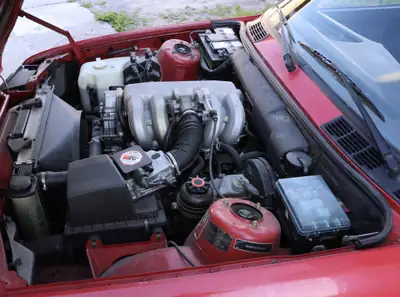 BMW 318iS 1991 — Coupé sportif d'époque, État d'origine, Rare et préservé — dettaglio