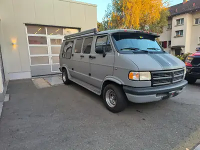 Dodge Ram Camper VAN 1996 — Camping-car robuste, moteur 5.2L, kilométrage modéré — fianco
