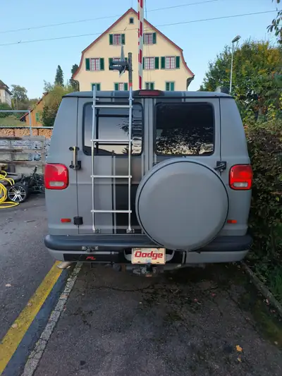 Dodge Ram Camper VAN 1996 — Camping-car robuste, moteur 5.2L, kilométrage modéré — cruscotto