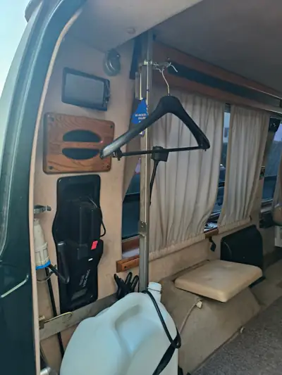 Dodge Ram Camper VAN 1996 — Camping-car robuste, moteur 5.2L, kilométrage modéré — Miniatura 11