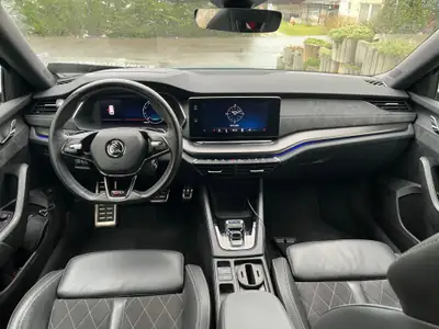 Skoda Octavia Combi RS 2.0 TSI 245 ch — Break sportif, full équipé, 70 000 km — Thumbnail 7