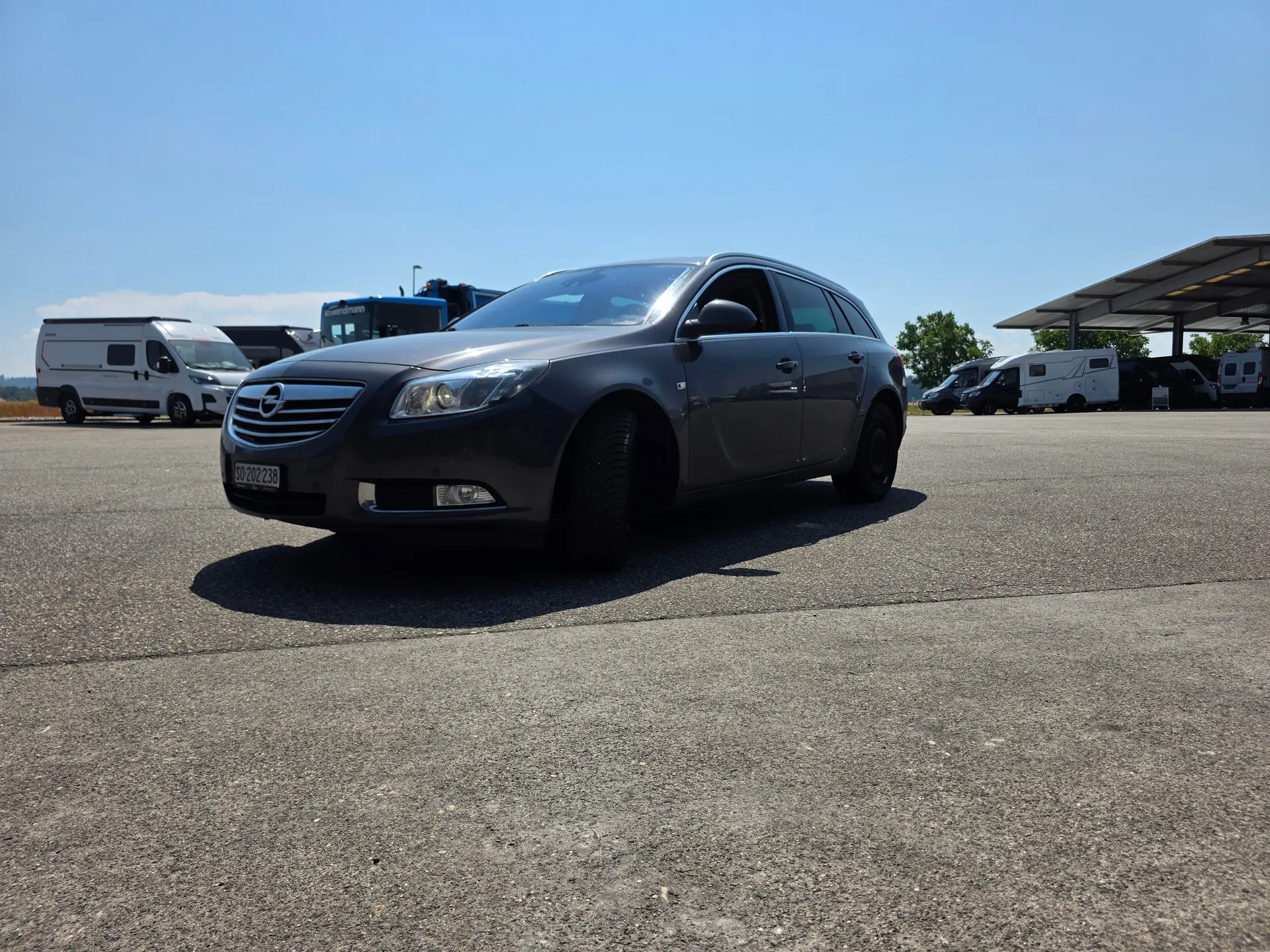Opel Insignia Sports Tourer 2.0 Turbo 4WD — Break premium 220 ch, traction intégrale