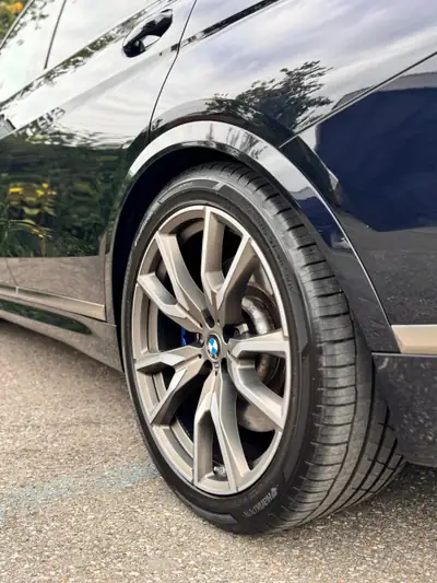 BMW X7 xDrive M50i — SUV 7 places premium, 530 ch et 64 200 km seulement — Thumbnail 10
