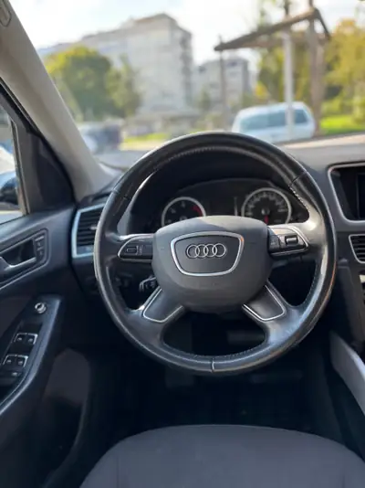 Audi Q5 2.0 TDI quattro S-tronic — SUV premium diesel, 147 000 km, traction intégrale — dettaglio
