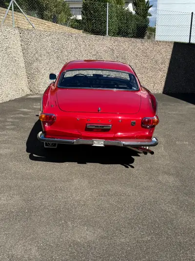Volvo P1800S 1969 — Coupé de légende avec moteur 2L d'origine, véhicule vétéran — interni