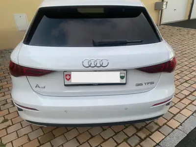 Audi A3 Sportback 35 TFSI S line — Compacte dynamique, kilométrage modéré, finition premium — arrière
