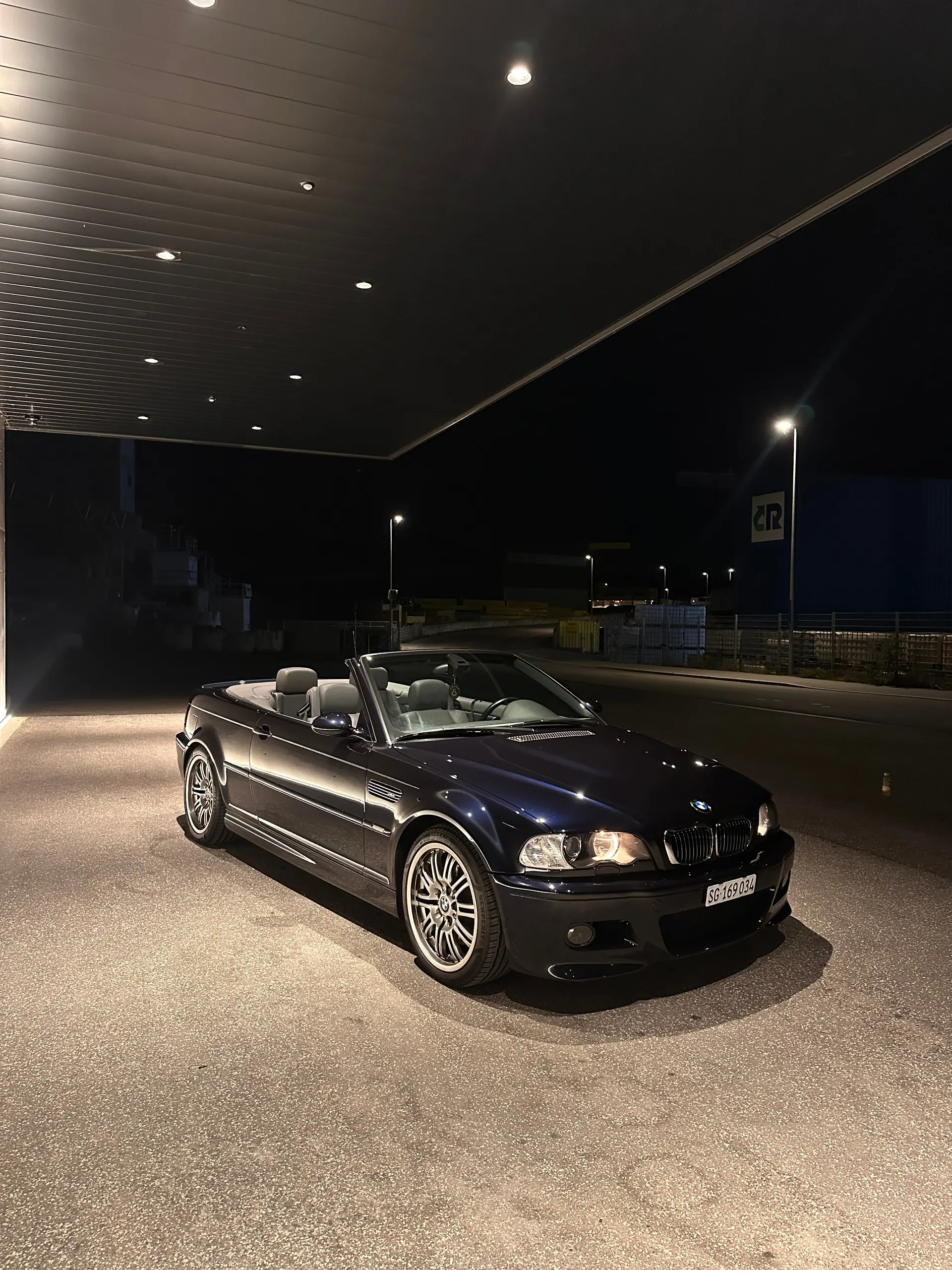 BMW M3 Cabriolet 2002 — Performance rétro et sensation de conduite pure — vista esterna