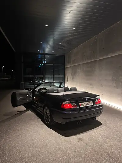 BMW M3 Cabriolet 2002 — Performance rétro et sensation de conduite pure — interni