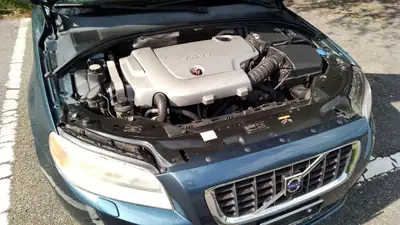 Volvo V70 D5 AWD Kinetic — Break robuste, traction intégrale, moteur diesel performant — Miniatur 8