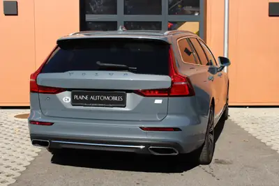 Volvo V60 T6 eAWD Twin Engine — Hybride rechargeable 341 ch, 101'490 km, entretien Volvo — détail