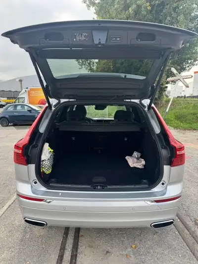 Volvo XC60 T8 eAWD Polestar — Hybride rechargeable performant, 57'000 km seulement — Innenraum