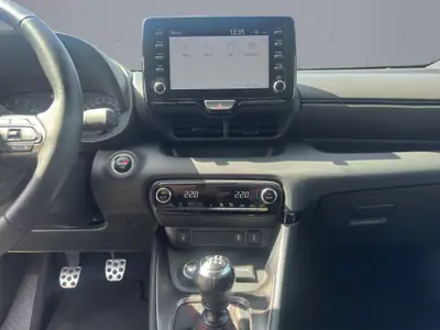Toyota GR Yaris 1.6 Turbo Sport 4x4 — Sportive compacte turbocompressée, 261 ch et transmission manuelle — Miniature 14