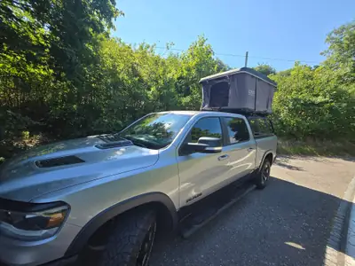 Dodge Ram 1500 Rebel — V8 HEMI eTorque, pick-up musclé 4x4 prestige — Miniatura 10