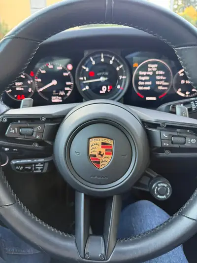 Porsche 911 Carrera 4 GTS Cabriolet — Roadster sportif 480 ch, 22'000 km seulement — Miniatur 7