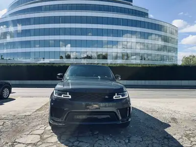 Range Rover Sport 3.0 SDV6 — SUV premium diesel 306 ch, 69'000 km seulement — vista esterna