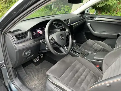 Skoda Superb Scout 4x4 — Break premium 272ch, tout-terrain élégant — interior