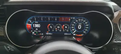 Ford Mustang Fastback 2.3 — Légende Américaine, Design Iconique et Motorisation Dynamique — dettaglio