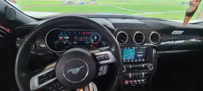 Ford Mustang Fastback 2.3 — Légende Américaine, Design Iconique et Motorisation Dynamique — Miniatura 13
