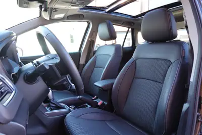 Suzuki S-Cross 1.4 Hybrid 4WD — SUV compact performant, toit ouvrant et caméra 360° — Miniature 21