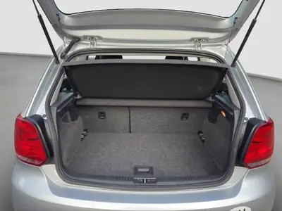 VW Polo 1.2 TSI Comfortline DSG — Citadine fiable, boîte auto, 127'000 km — Miniatura 16