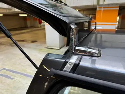 Volvo 240 2.3 GLT — Break emblématique, état impeccable et attelage — Miniatura 11