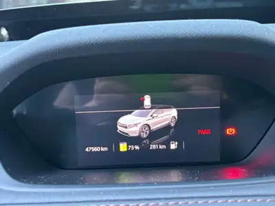 Skoda Enyaq iV 80x — SUV électrique performant, 47'600 km seulement — Armaturenbrett