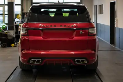 Range Rover Sport SVR 575 ch — Superbe V8 surcompressé, Italian Racing Red — Miniatur 7