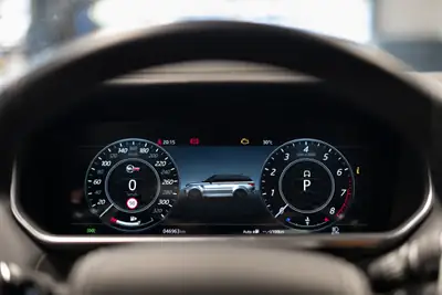 Range Rover Sport SVR 575 ch — Superbe V8 surcompressé, Italian Racing Red — Miniatur 12