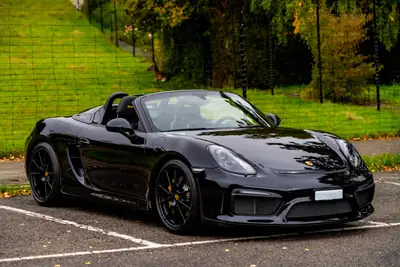 Porsche 718 Boxster Spyder 3.8 — Roadster sportif 375 ch, kilométrage exceptionnel — vue extérieure