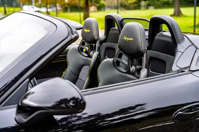 Porsche 718 Boxster Spyder 3.8 — Roadster sportif 375 ch, kilométrage exceptionnel — Miniature 17