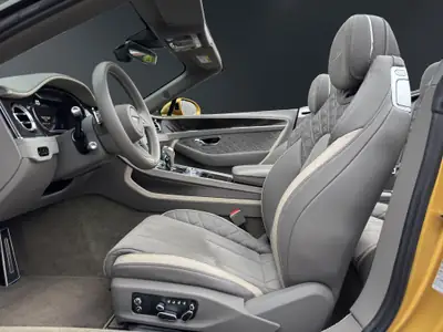 Bentley Continental GTC Cabriolet W12 Speed — Luxe décapotable, 659 ch et 5610 km seulement — Thumbnail 9