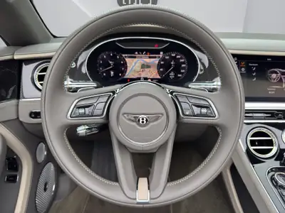Bentley Continental GTC Cabriolet W12 Speed — Luxe décapotable, 659 ch et 5610 km seulement — Thumbnail 10