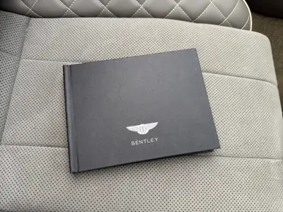 Bentley Continental GTC Cabriolet W12 Speed — Luxe décapotable, 659 ch et 5610 km seulement — Thumbnail 29