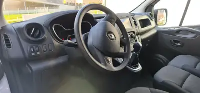 Renault Trafic 2.0 dCi 170 — Utilitaire performant, 42'000 km, transmission automatique — dettaglio