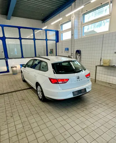 SEAT Leon ST 1.4 TGI Style DSG — Monospace écologique, bi-carburant gaz-essence — Miniature 8