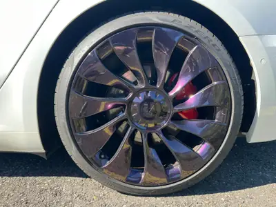 Tesla Model 3 Performance Dual Motor AWD — Berline électrique sportive, 35'990 km seulement — Miniatur 25